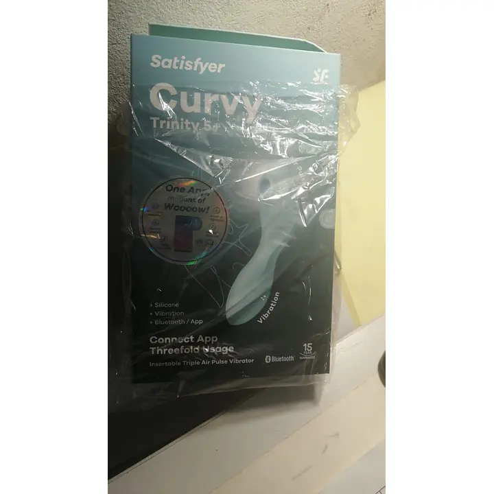 Вакуумний смарт-стимулятор із вібрацією Satisfyer Curvy Trinity 5 (Blue)  (м'ята упаковка!!!) - Master