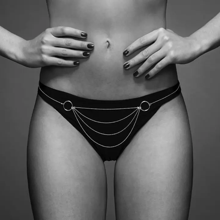 Ланцюжок-трусики Bijoux Indiscrets Magnifique Bikini Chain – Gold, прикраса для тіла - Master