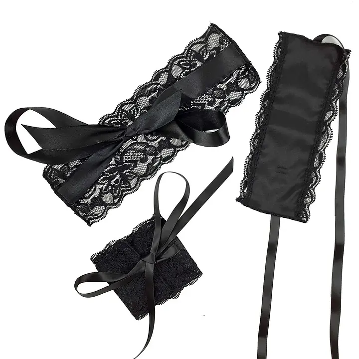 Еротичний набір пов’язка на очі та наручники Art of Sex: Blindfold and Handcuffs Aria - Master