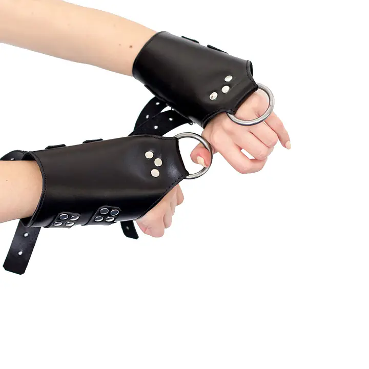Манжети для підвісу за руки Art of Sex – Kinky Hand Cuffs For Suspension, чорні, натуральна шкіра - Master