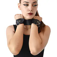 Нашийник з наручниками із натуральної шкіри Art of Sex - Bondage Collar with Handcuffs - Master