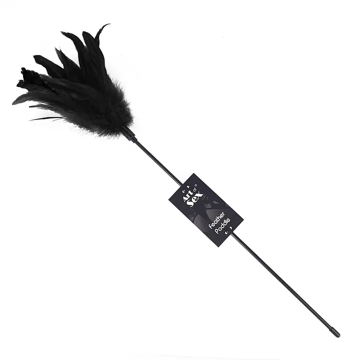 Лоскітка з пером півня Art of Sex – Feather Paddle, чорна - Master