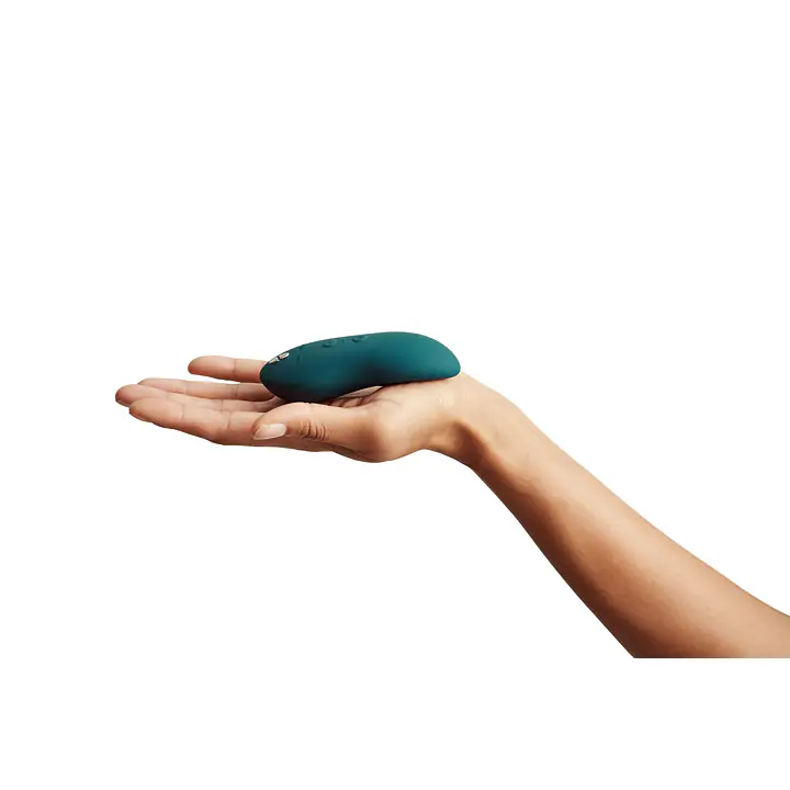 Потужний мінівібромасажер Touch X Green Velvet by We-Vibe, зручно поєднувати з проникним сексом - Master