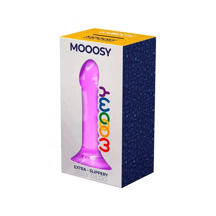 Дилдо Wooomy Mooosy, з присоскою, сумісний з трусиками для страпона, довжина 18 см, діаметр 4,5 см - Master