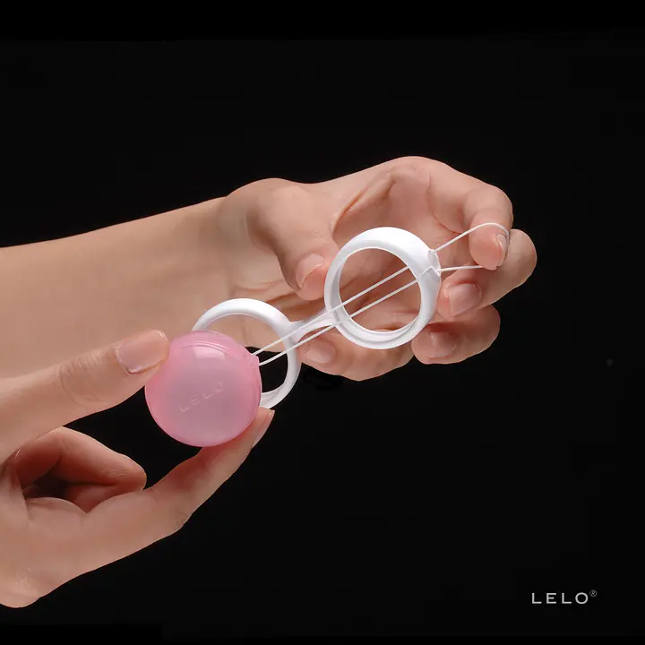 Набір вагінальних кульок LELO Beads, діаметр 3,5 см, змінне навантаження, 2х28 та 2х37 г - Master