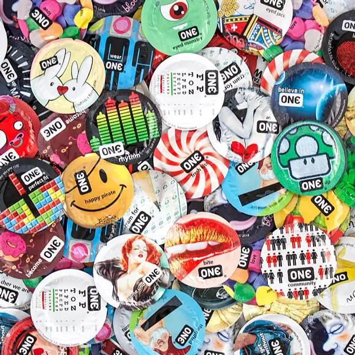 Презерватив ONE Legend XL, 1 шт, збільшений розмір, розширення на кінці, зі змазкою - Master