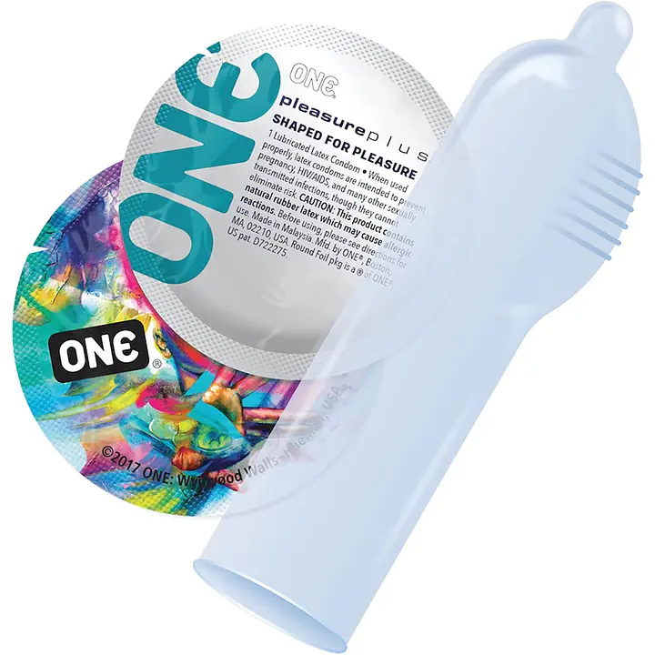 Презерватив ONE Pleasure Plus, 1 шт, з ребристою ділянкою на кінці, зі змазкою - Master