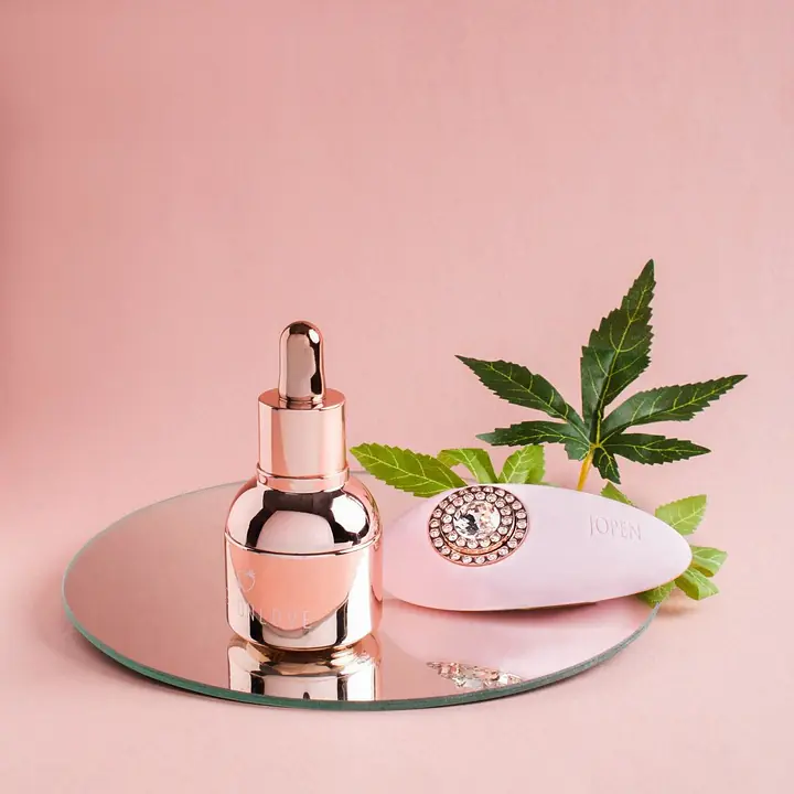 Подарунковий набір HighOnLove&JOPEN: Objects of Desire (краплі для клітора і вібратор з кристалами - Master
