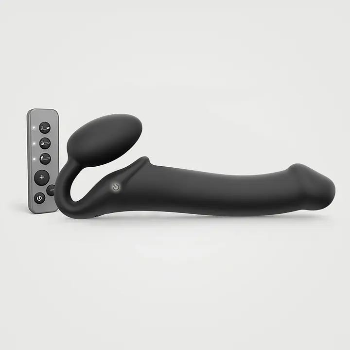 Безремінний страпон з вібрацією Strap-On-Me Vibrating Black L, діаметр 3,7см, пульт ДК, регульований - Master